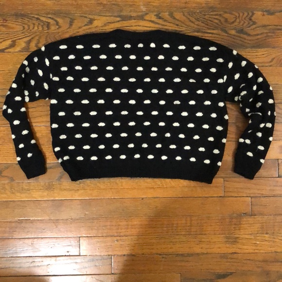 Forever21 polka dot sweater - Picture 4 of 4